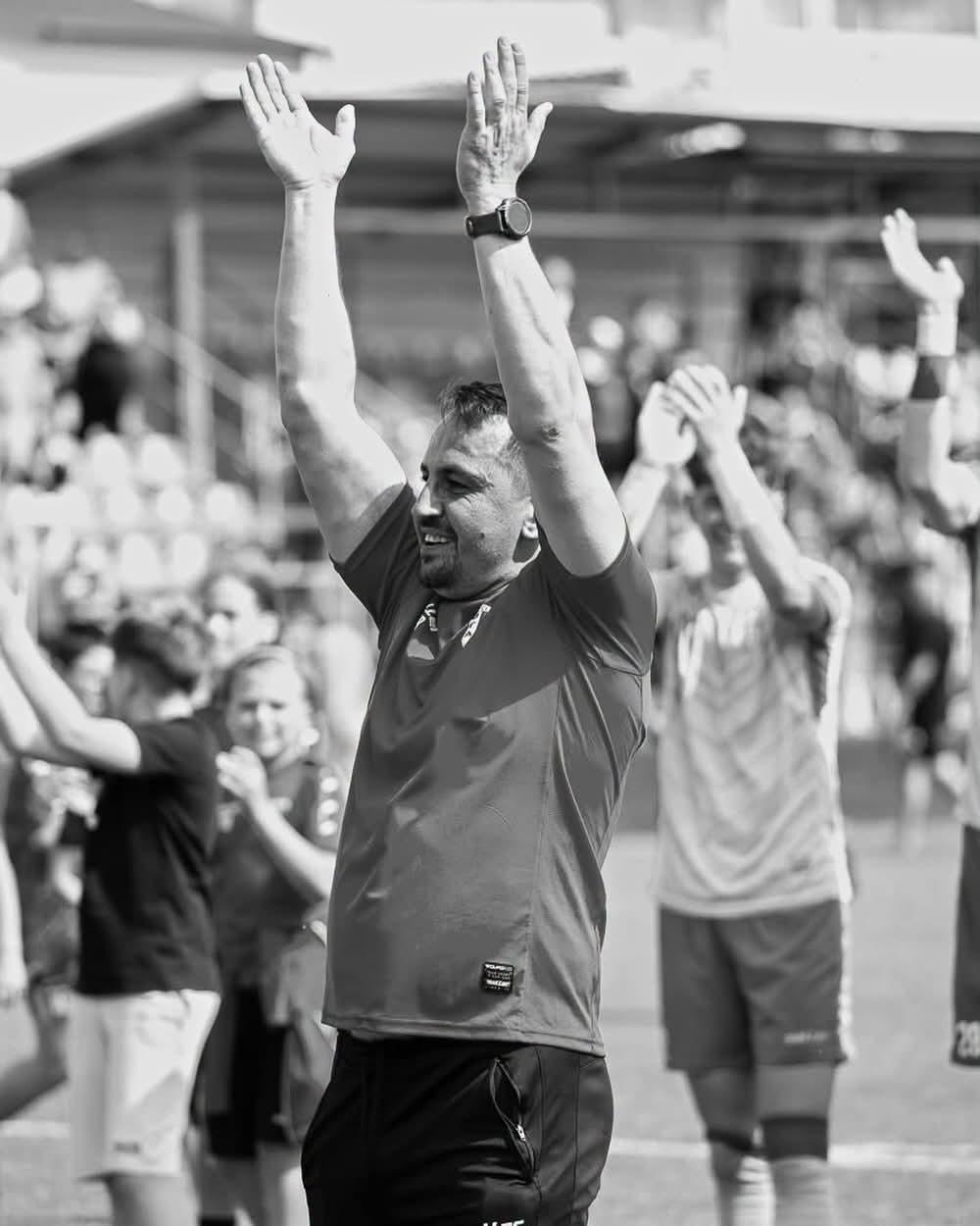 Doliu în fotbalul românesc: fostul fotbalistde la UTA. Radu Mărginean. a murit la doar 43 de ani