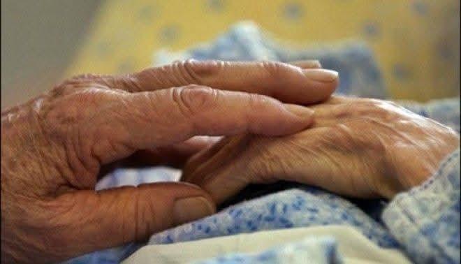 Guvernul alocă 878.000 de lei pentru îngrijirea persoanelor vulnerabile relocate la Arad